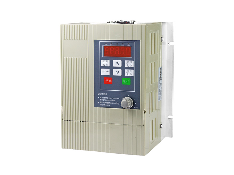 4000H通用變頻器，變頻器三相380V，變頻器廠家，電機(jī)變頻器
